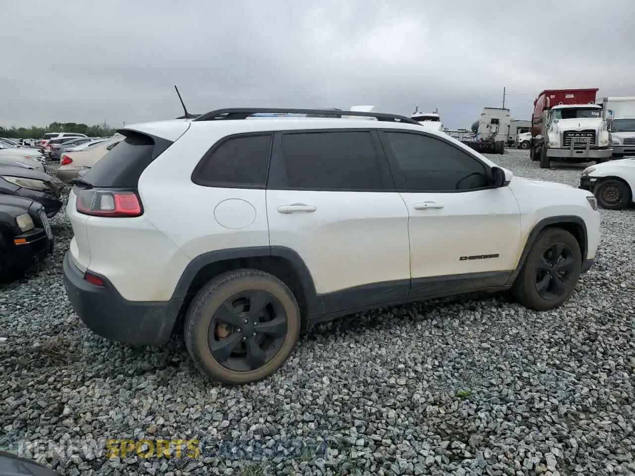 3 Photograph of a damaged car 1C4PJLLB7LD507615 JEEP GRAND CHER 2020