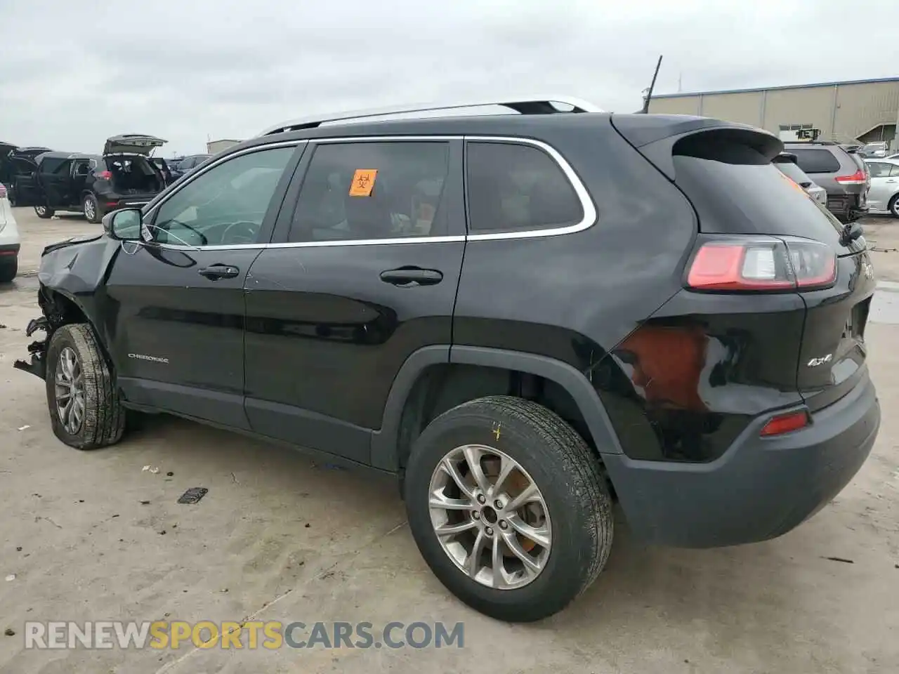 2 Photograph of a damaged car 1C4PJMLB6LD609641 JEEP GRAND CHER 2020