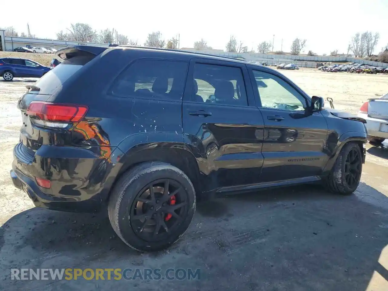 3 Фотография поврежденного автомобиля 1C4RJFDJXLC270382 JEEP GRAND CHER 2020