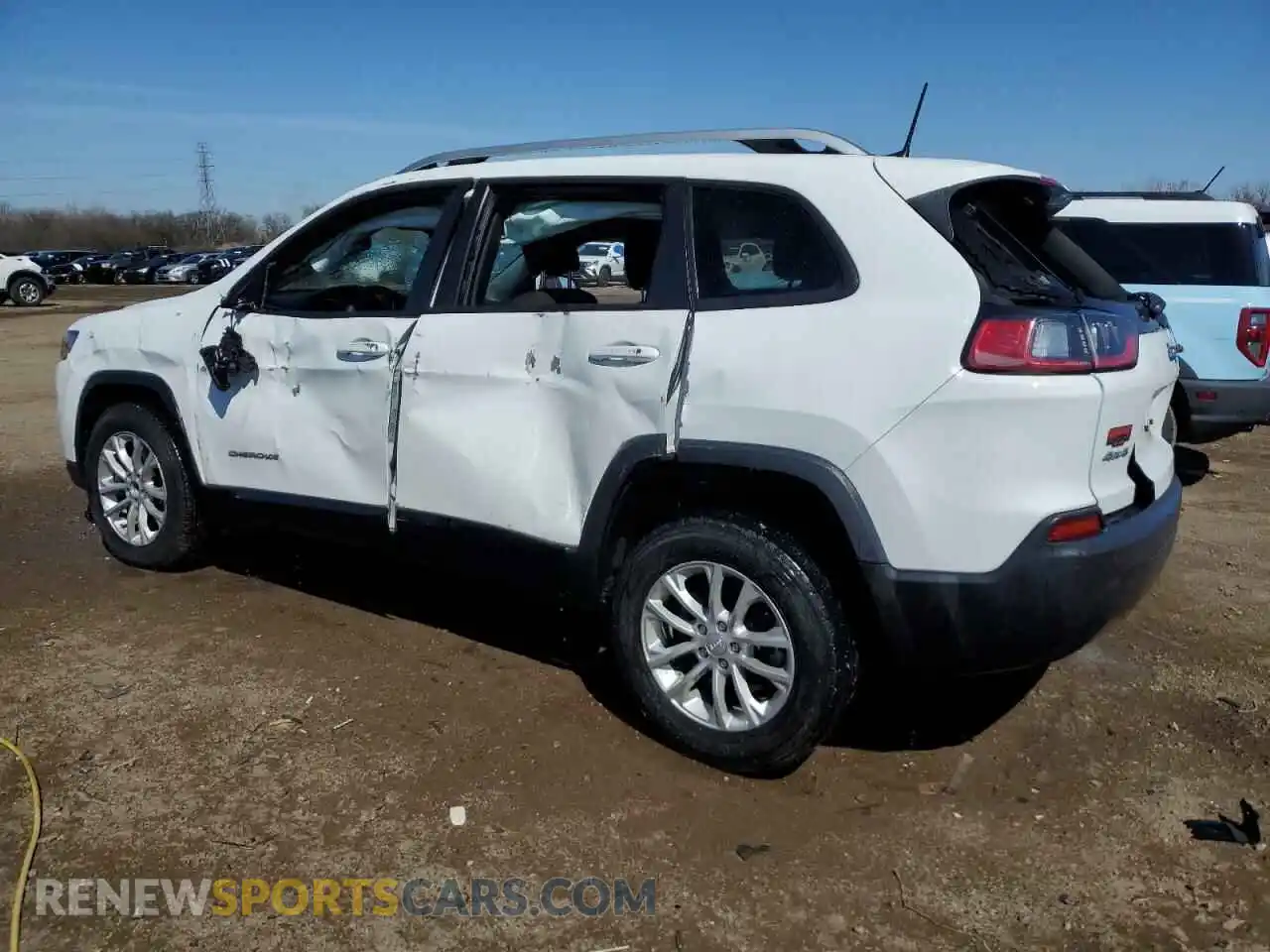 2 fotografías del automóvil dañado 1C4PJMCB8MD245109 JEEP GRAND CHER 2021