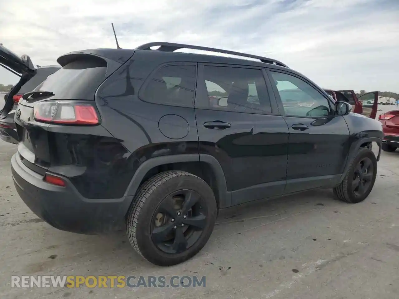 3 Photograph of a damaged car 1C4PJMLB3MD209778 JEEP GRAND CHER 2021