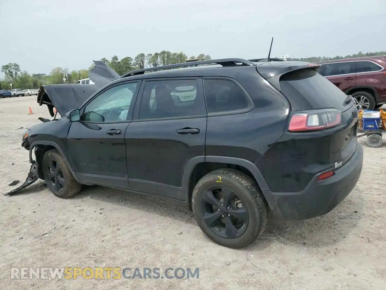 2 Photograph of a damaged car 1C4PJMLB6MD234495 JEEP GRAND CHER 2021