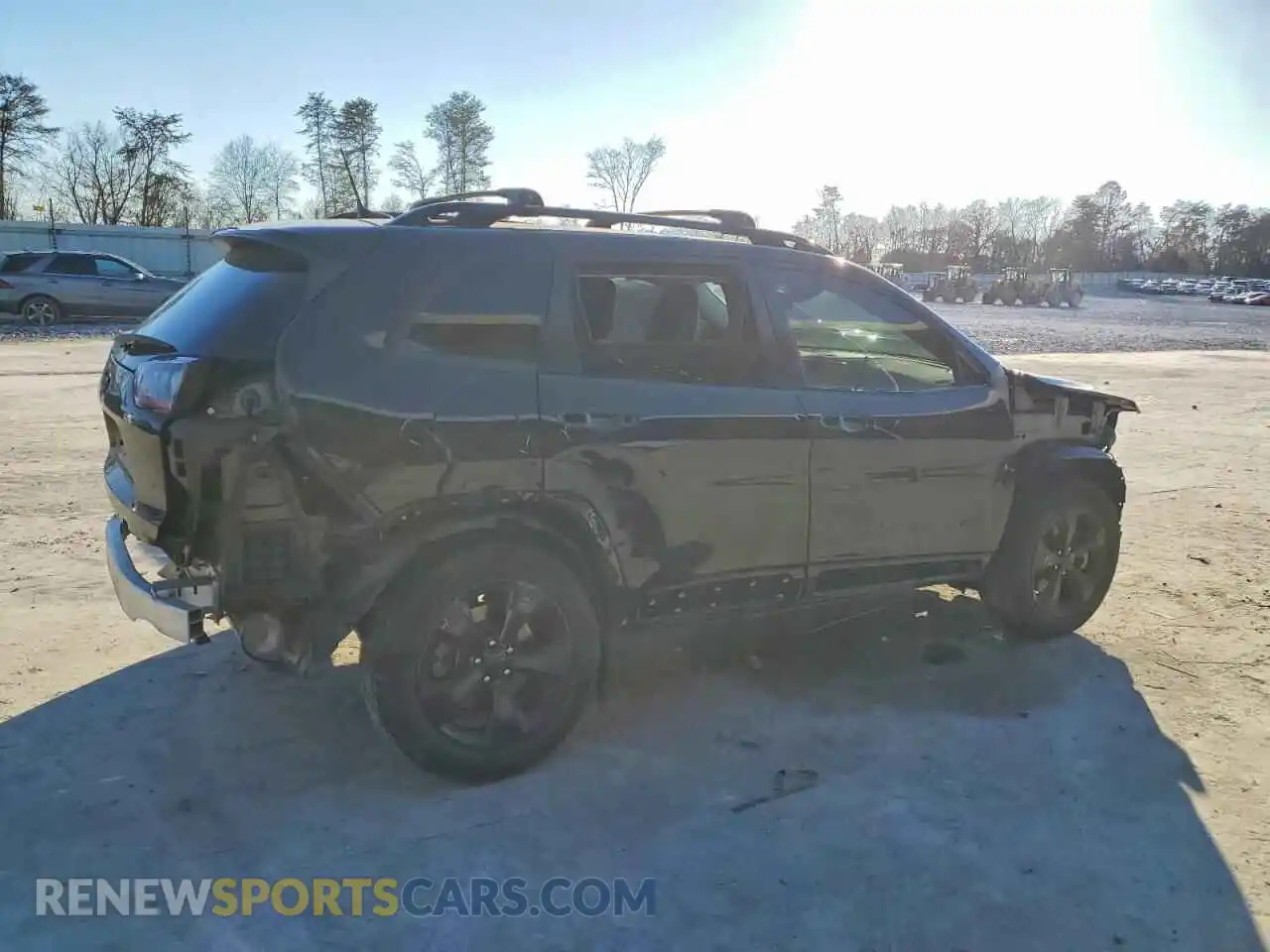 3 Photograph of a damaged car 1C4PJMLBXMD156819 JEEP GRAND CHER 2021
