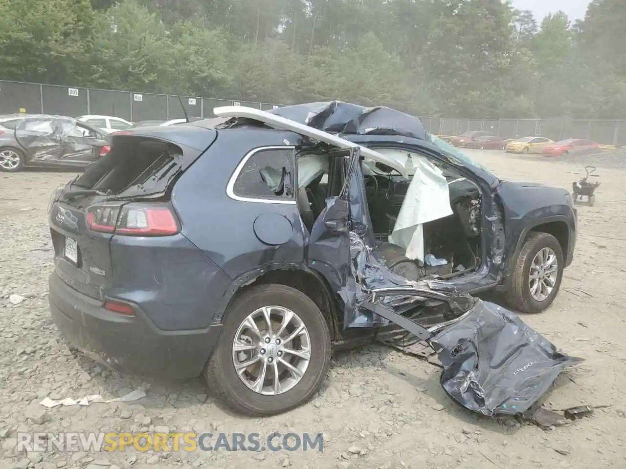 3 Photograph of a damaged car 1C4PJMLBXMD210491 JEEP GRAND CHER 2021