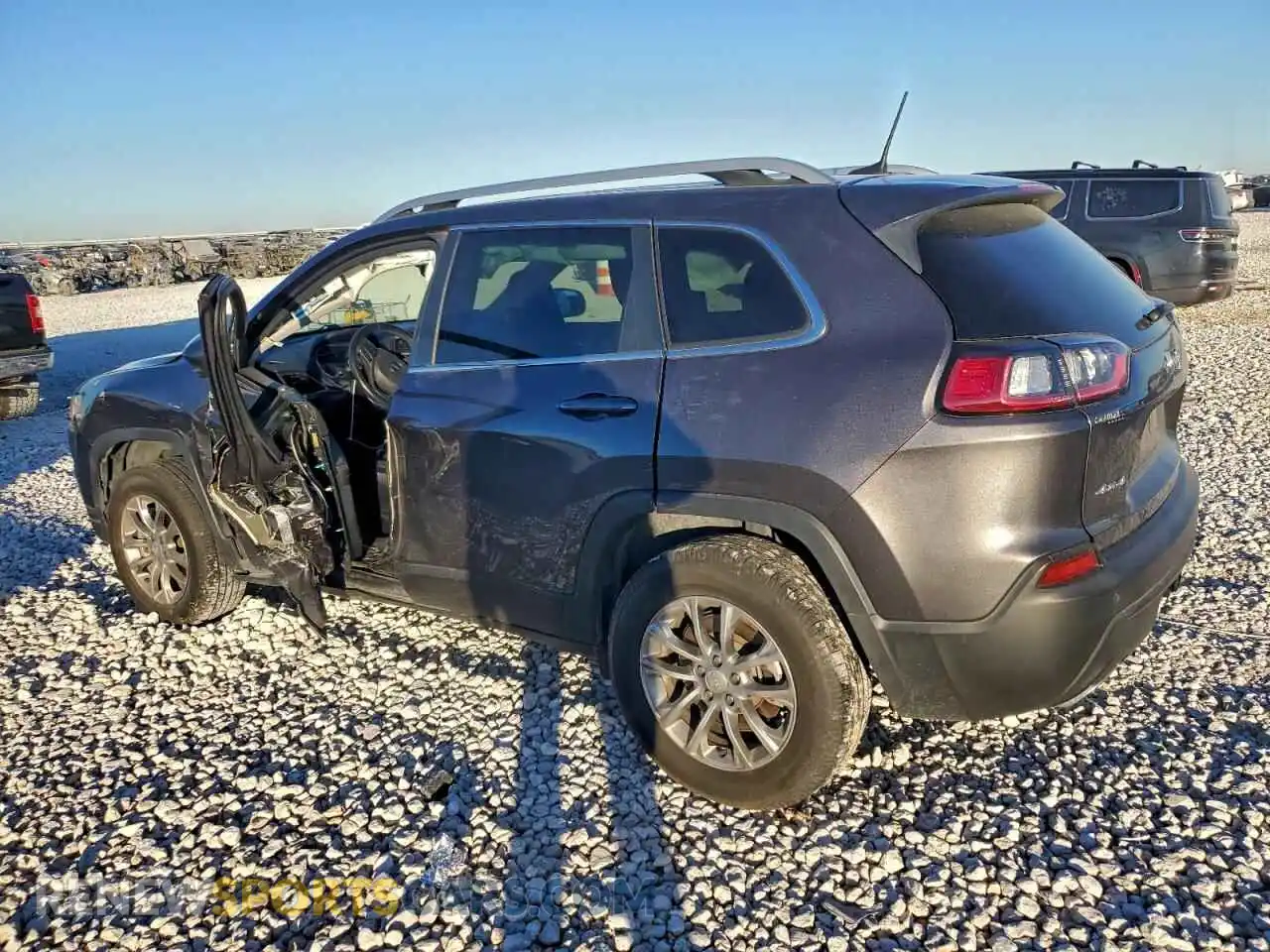 2 Photograph of a damaged car 1C4PJMMN7MD166264 JEEP GRAND CHER 2021