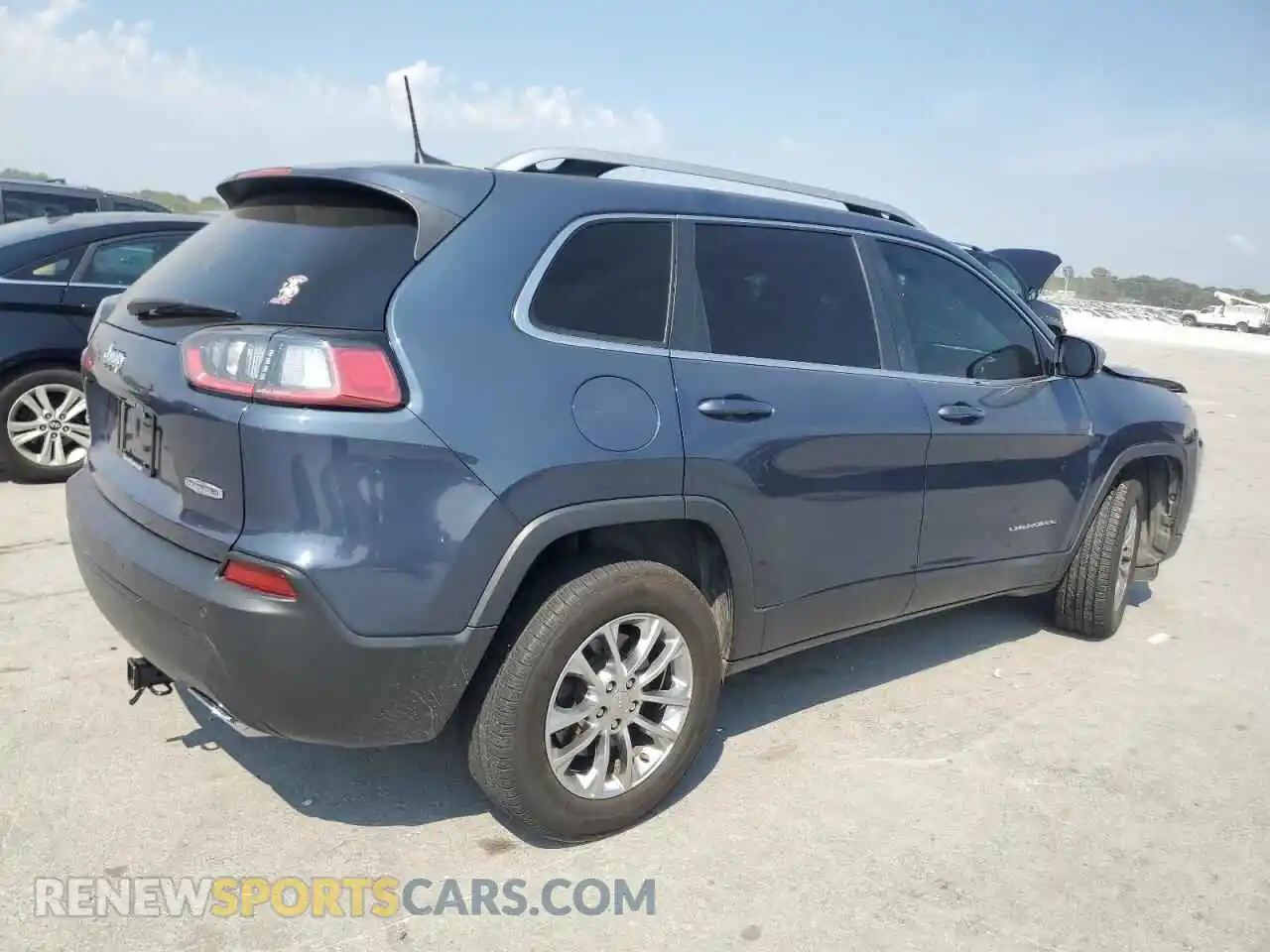 3 Photograph of a damaged car 1C4PJMMX0MD158265 JEEP GRAND CHER 2021