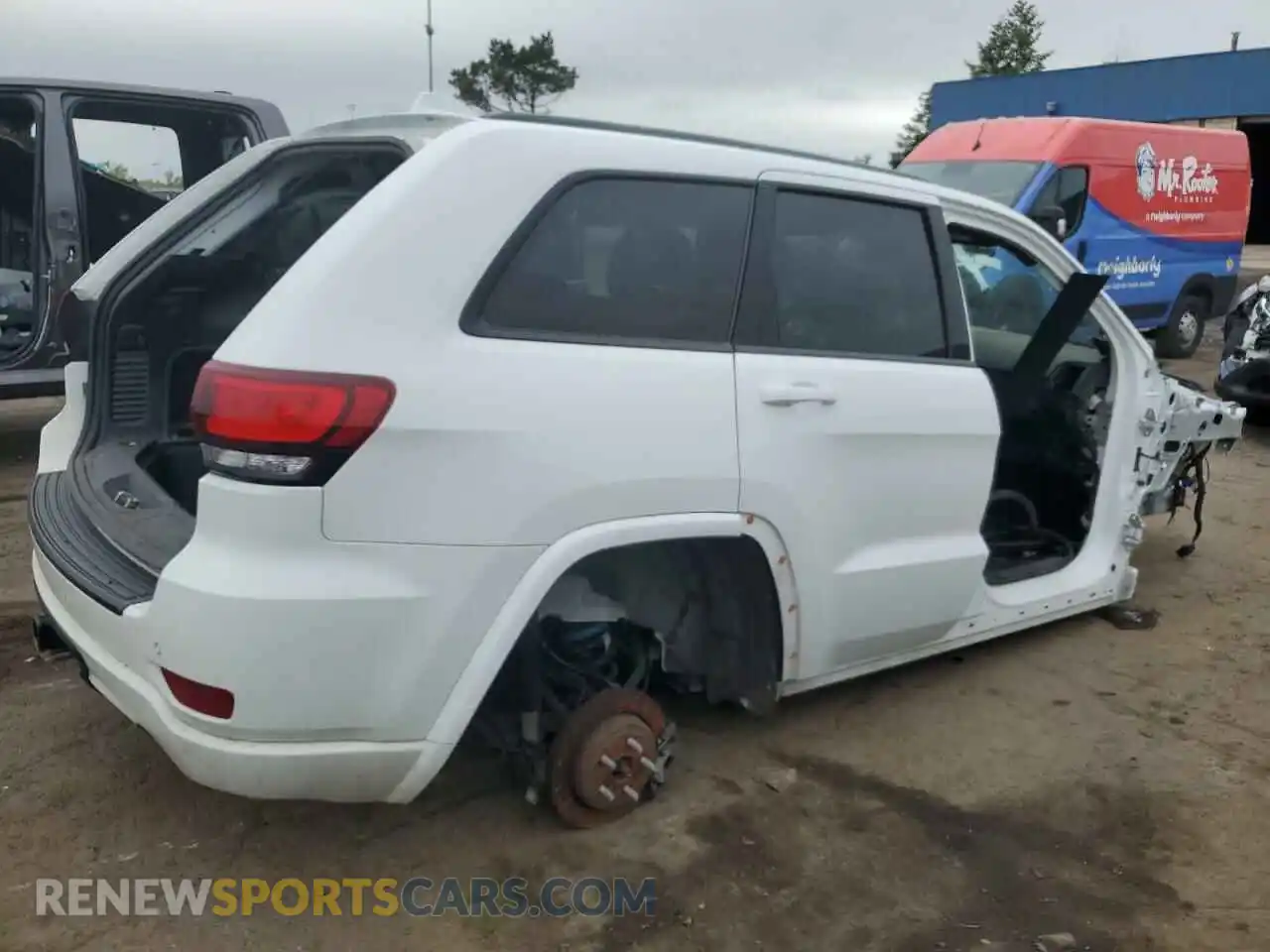 3 Photograph of a damaged car 1C4RJFAG2MC778369 JEEP GRAND CHER 2021