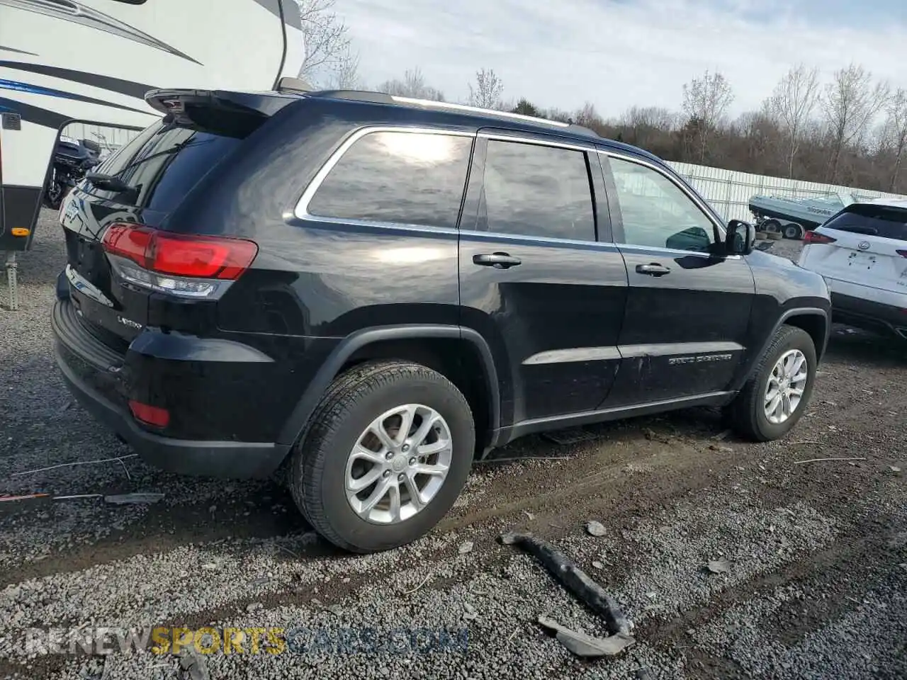 3 Photograph of a damaged car 1C4RJFAG8MC807275 JEEP GRAND CHER 2021
