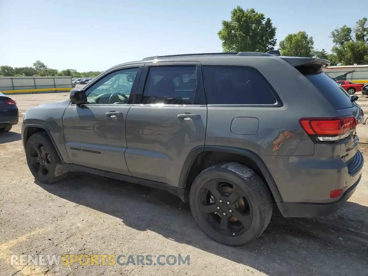 2 Photograph of a damaged car 1C4RJFAGXMC807567 JEEP GRAND CHER 2021