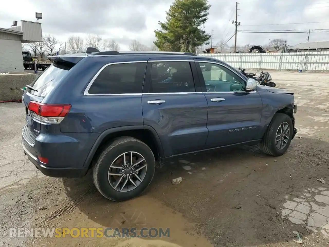 3 Photograph of a damaged car 1C4RJFBG1MC817208 JEEP GRAND CHER 2021