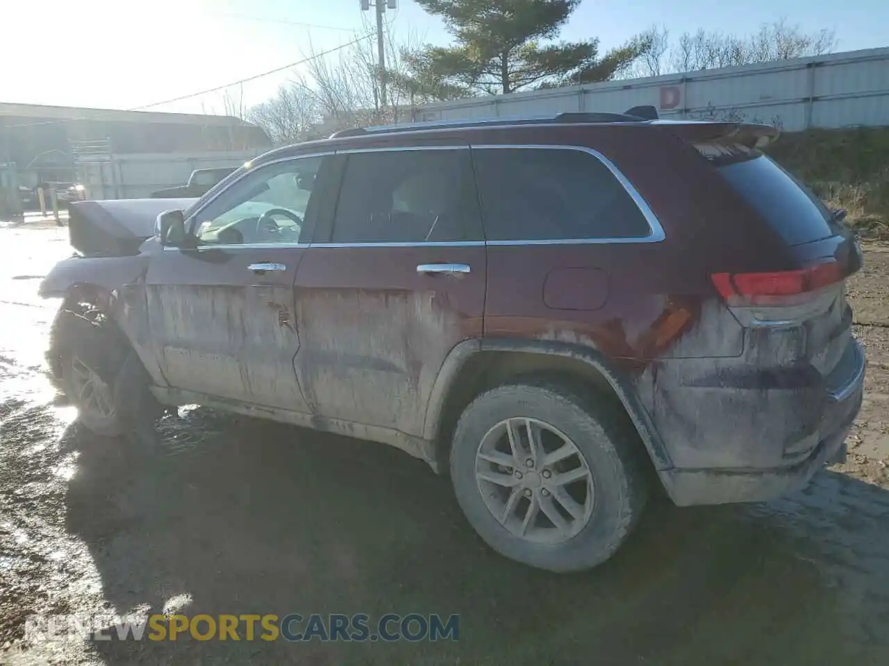 2 Photograph of a damaged car 1C4RJFBG3MC673984 JEEP GRAND CHER 2021