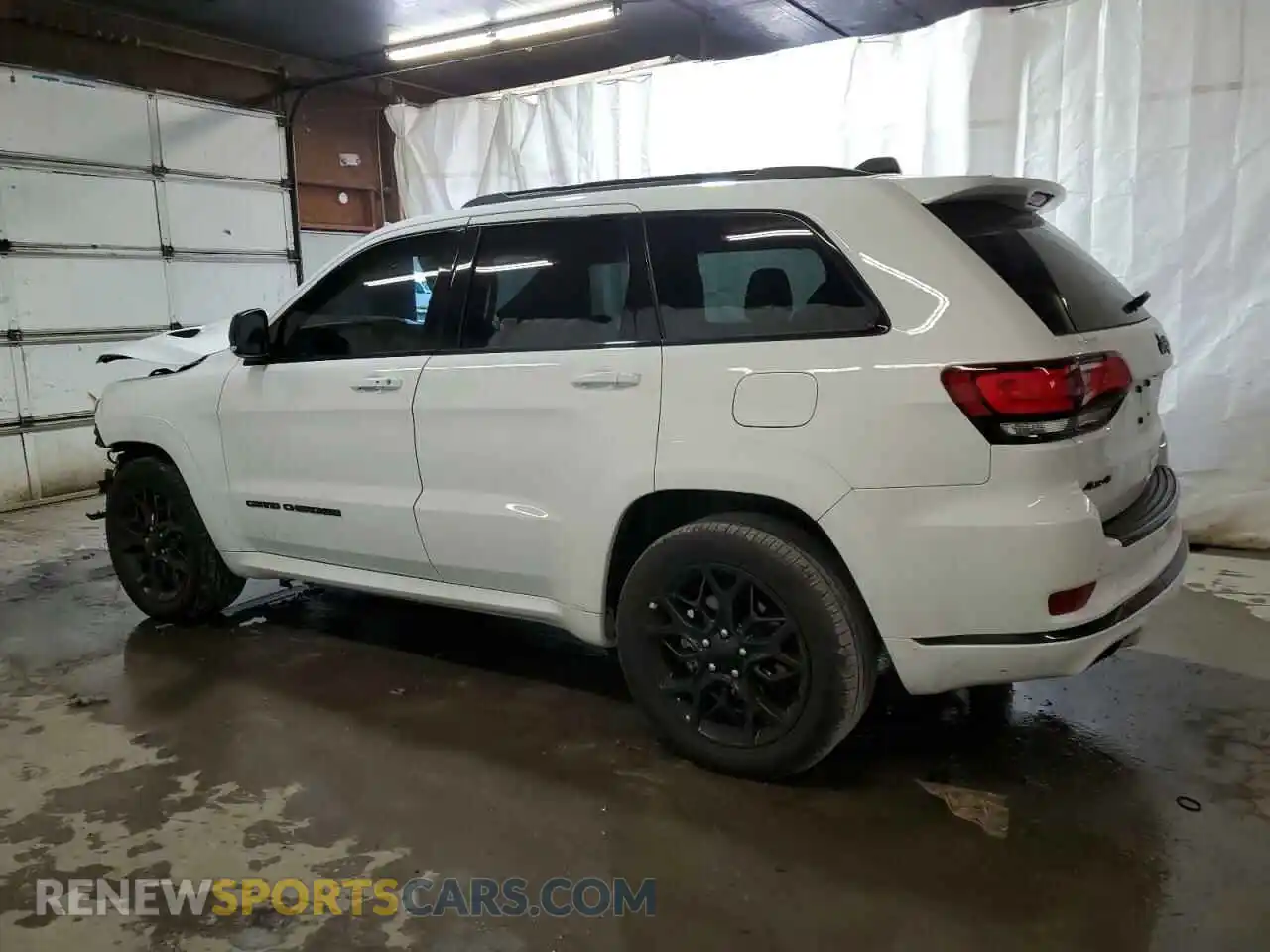 2 Photograph of a damaged car 1C4RJFBG3MC701752 JEEP GRAND CHER 2021
