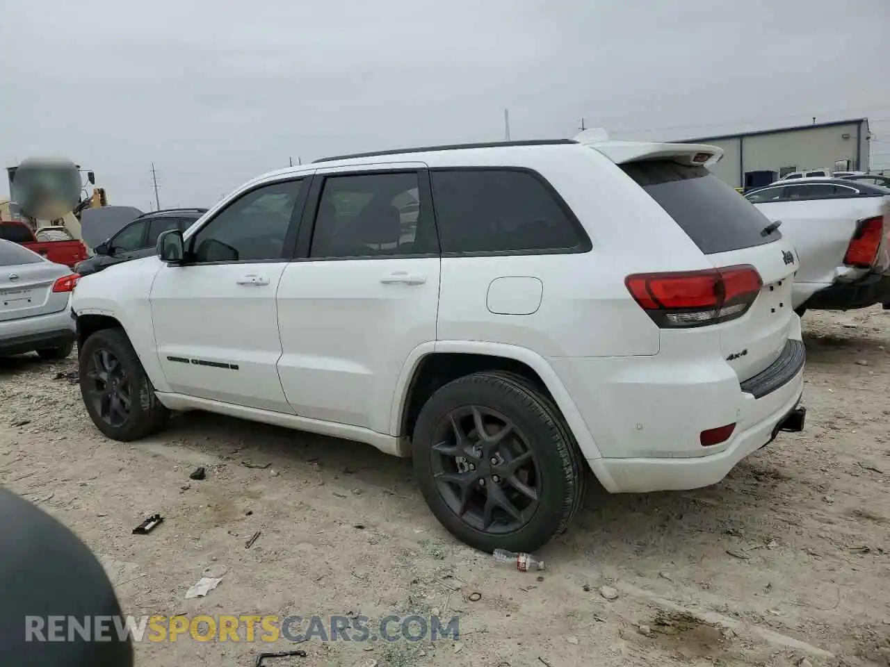 2 Photograph of a damaged car 1C4RJFBG4MC811600 JEEP GRAND CHER 2021