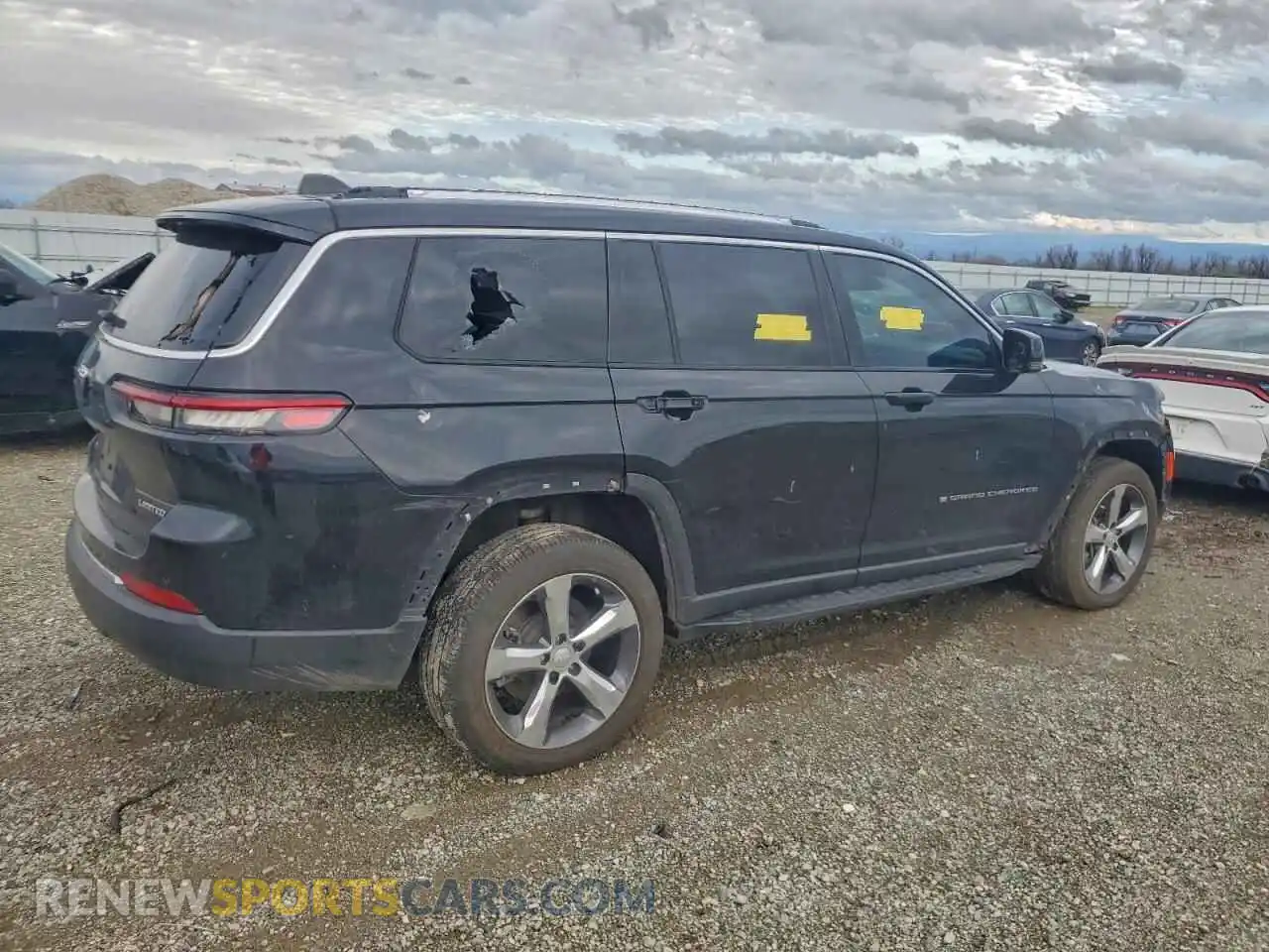 3 Photograph of a damaged car 1C4RJKBG1M8141533 JEEP GRAND CHER 2021