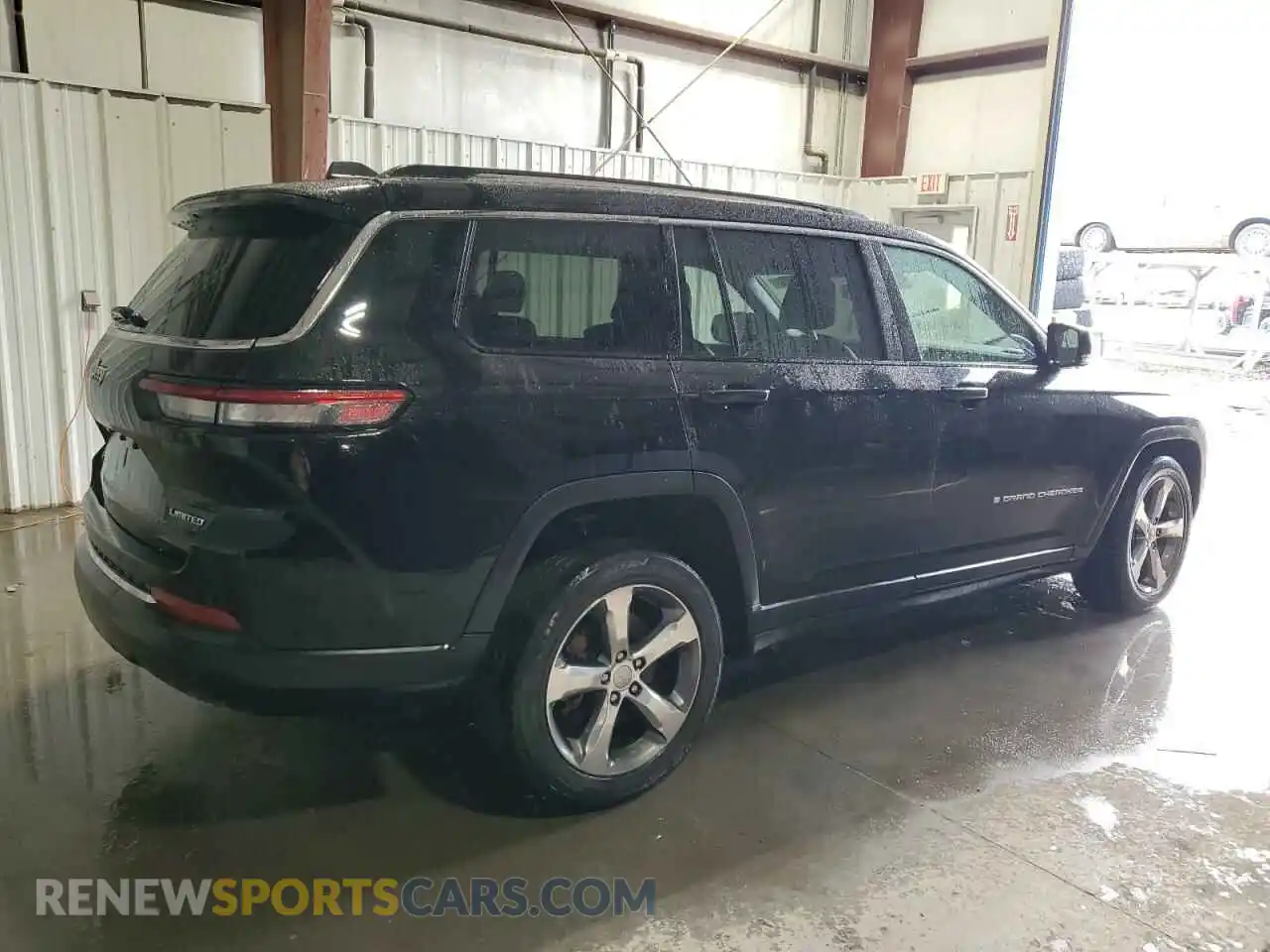 3 Photograph of a damaged car 1C4RJKBG3M8208259 JEEP GRAND CHER 2021