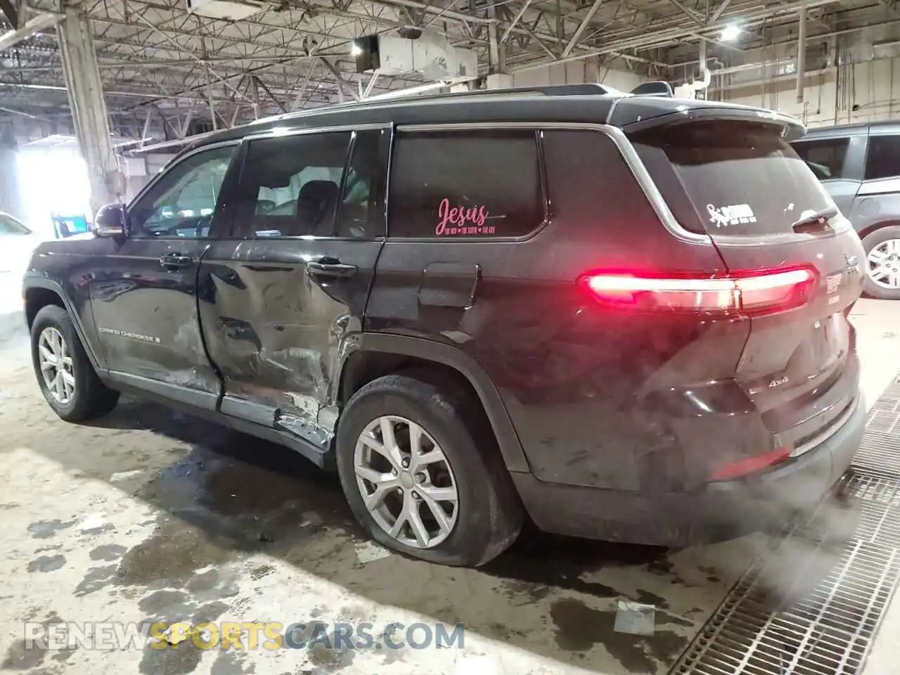 2 Photograph of a damaged car 1C4RJKBG4M8121325 JEEP GRAND CHER 2021