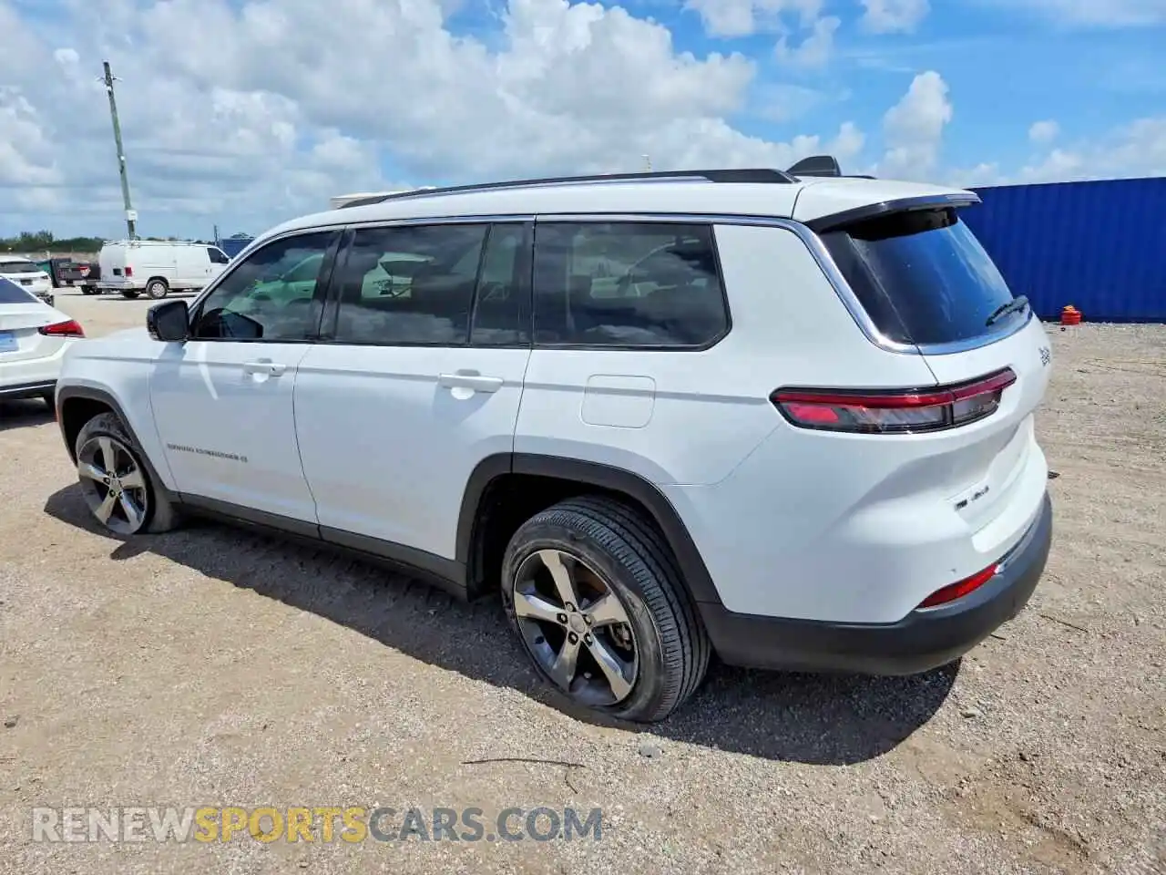 2 Photograph of a damaged car 1C4RJKBG4M8172761 JEEP GRAND CHER 2021