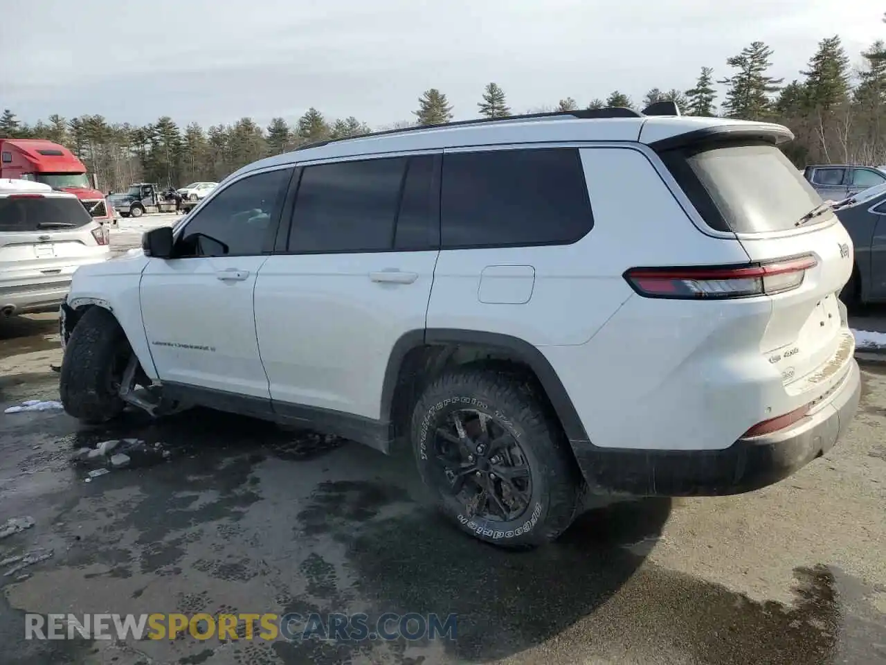 2 Photograph of a damaged car 1C4RJKBG5M8142068 JEEP GRAND CHER 2021