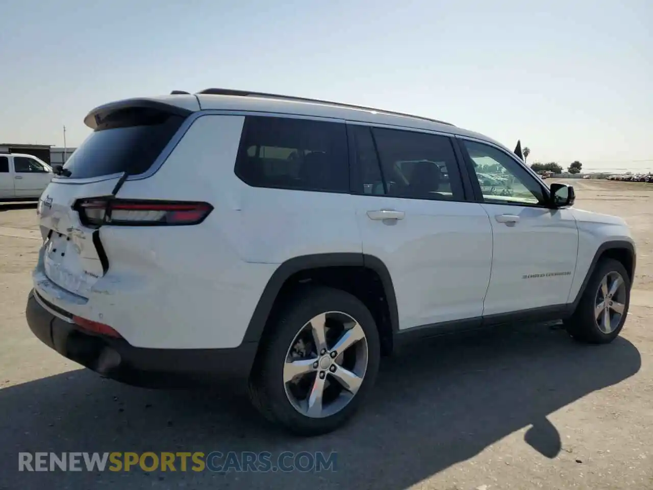 3 Фотография поврежденного автомобиля 1C4RJKBG6M8124274 JEEP GRAND CHER 2021