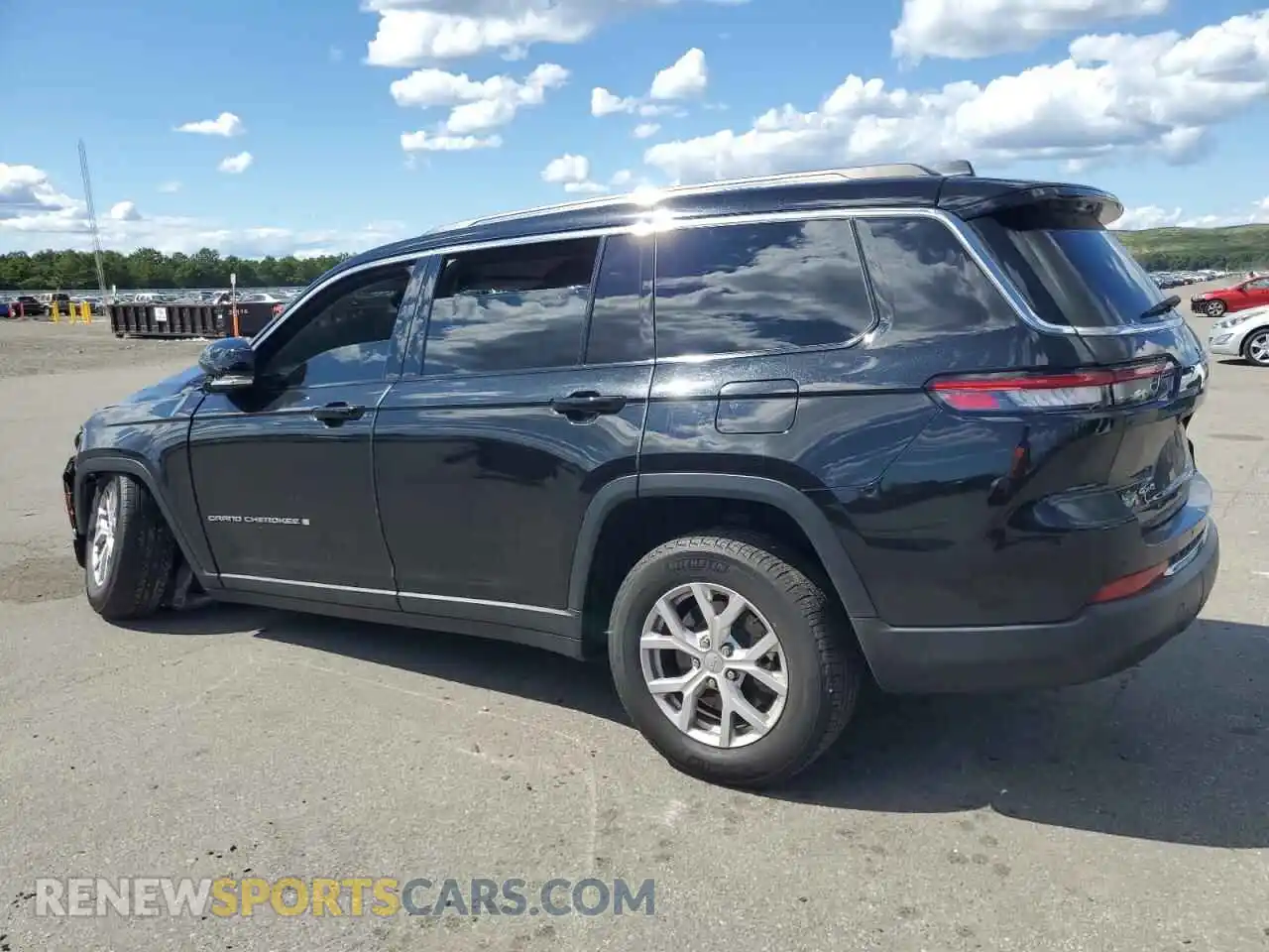 2 fotografías del automóvil dañado 1C4RJKBG6M8134349 JEEP GRAND CHER 2021