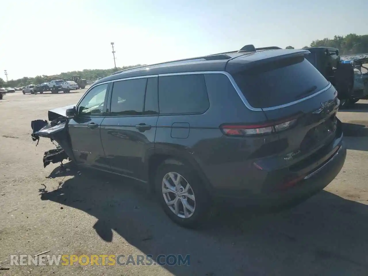 2 Photograph of a damaged car 1C4RJKBG6M8157792 JEEP GRAND CHER 2021