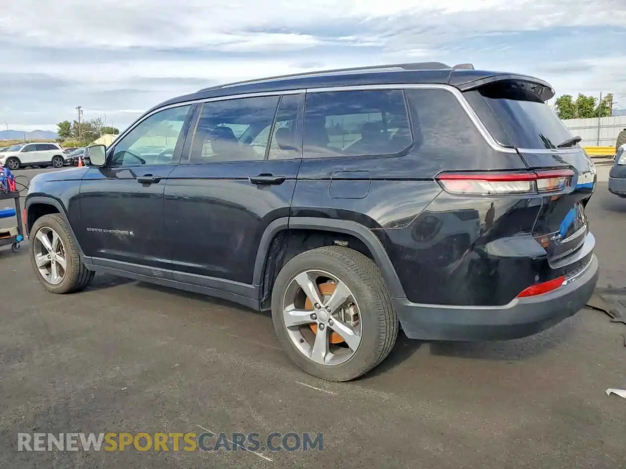 2 Фотография поврежденного автомобиля 1C4RJKBG7M8107239 JEEP GRAND CHER 2021
