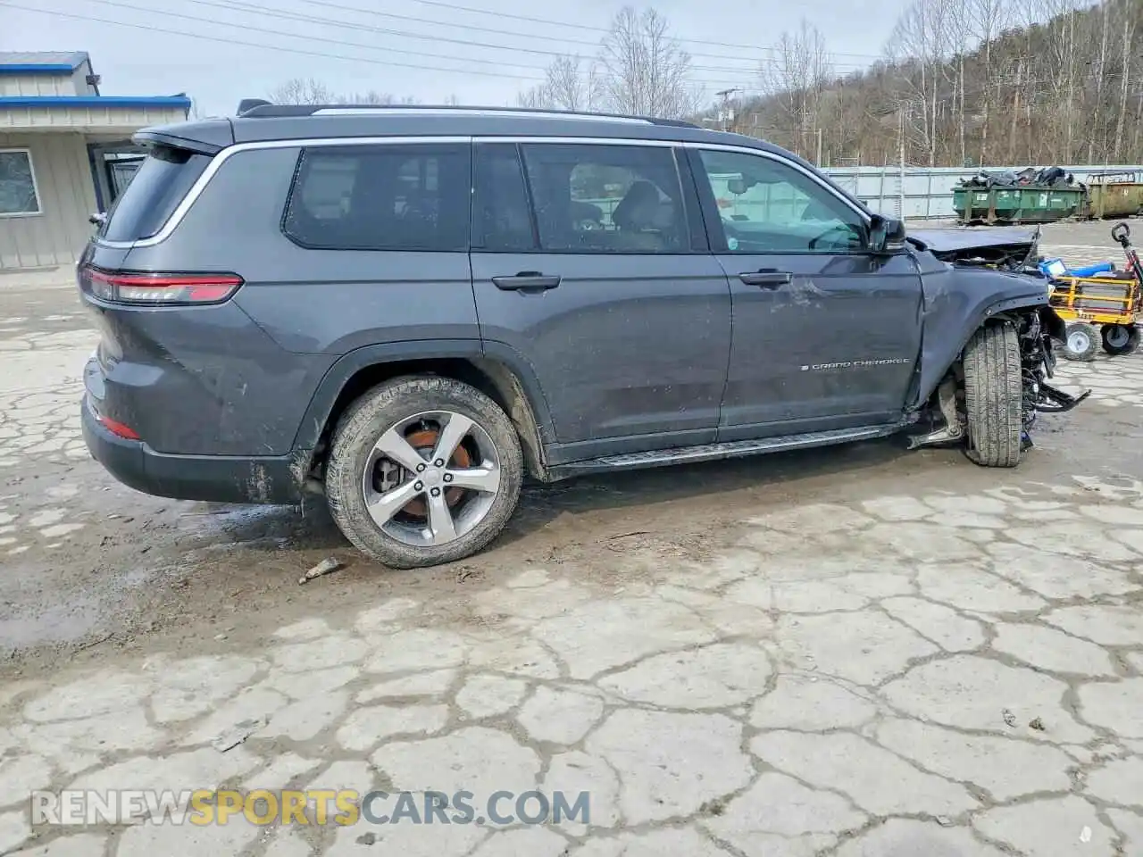 3 Photograph of a damaged car 1C4RJKBG8M8142114 JEEP GRAND CHER 2021