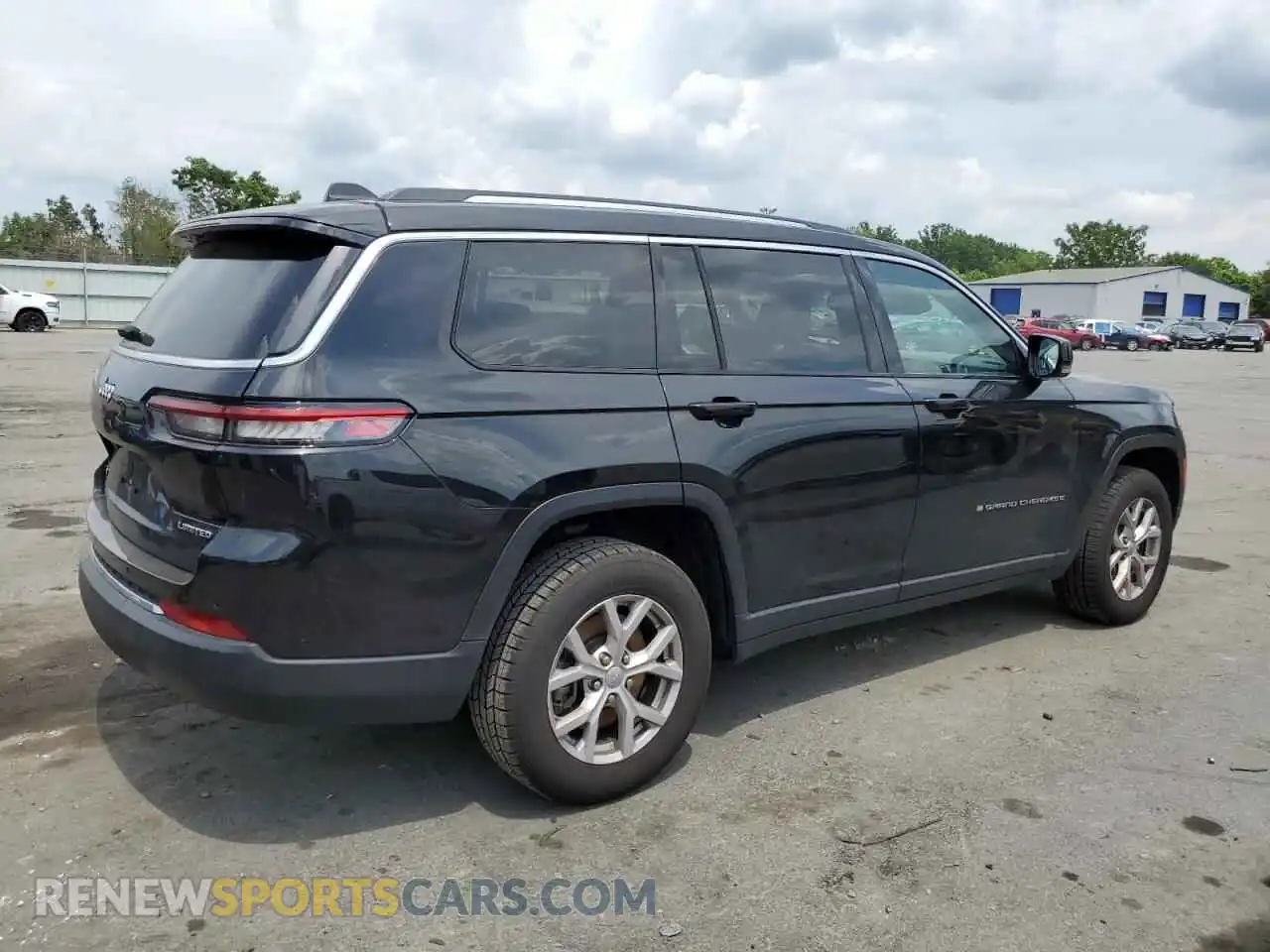 3 Photograph of a damaged car 1C4RJKBG9M8133745 JEEP GRAND CHER 2021
