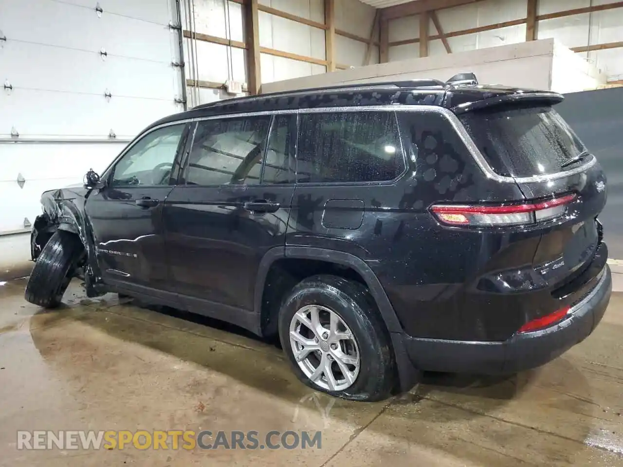 2 Photograph of a damaged car 1C4RJKBG9M8135222 JEEP GRAND CHER 2021