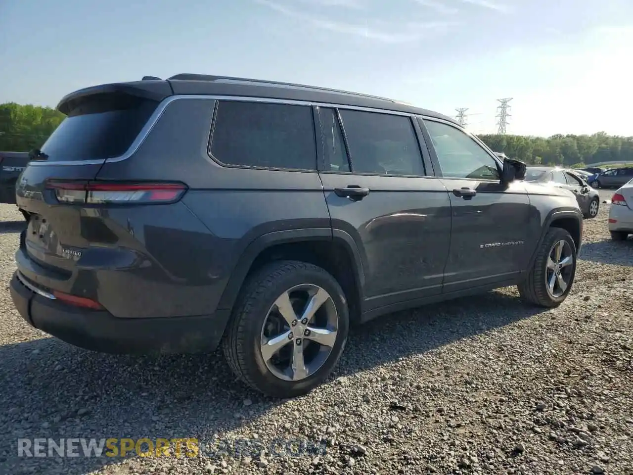 3 Photograph of a damaged car 1C4RJKBG9M8163487 JEEP GRAND CHER 2021