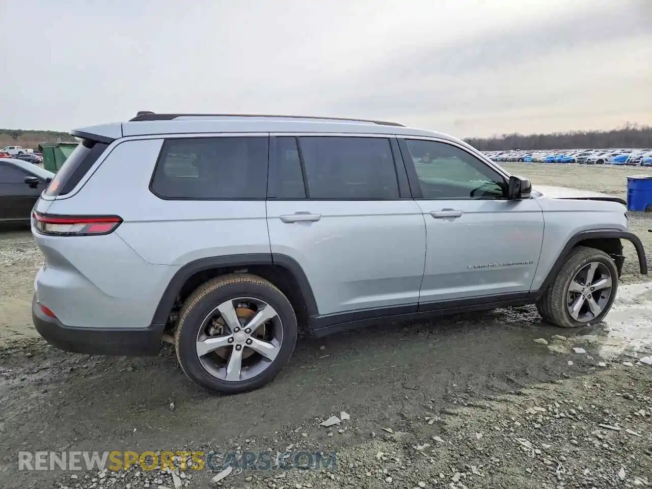 3 Photograph of a damaged car 1C4RJKBGXM8101306 JEEP GRAND CHER 2021