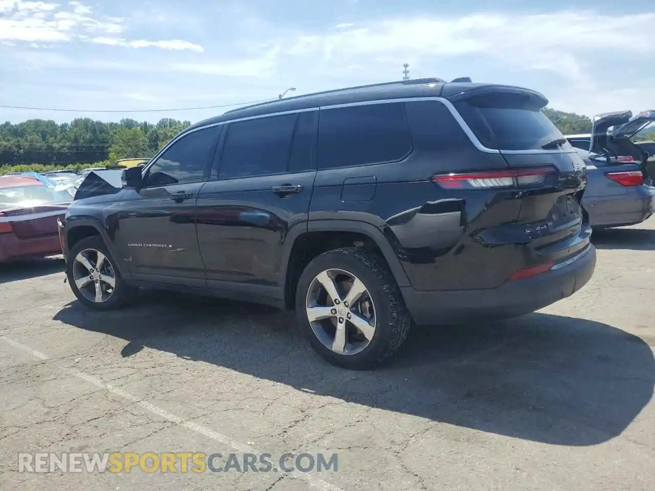 2 Photograph of a damaged car 1C4RJKBGXM8112600 JEEP GRAND CHER 2021