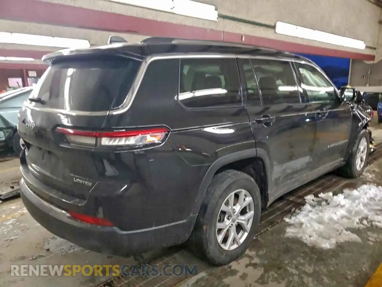 3 Photograph of a damaged car 1C4RJKBGXM8135391 JEEP GRAND CHER 2021