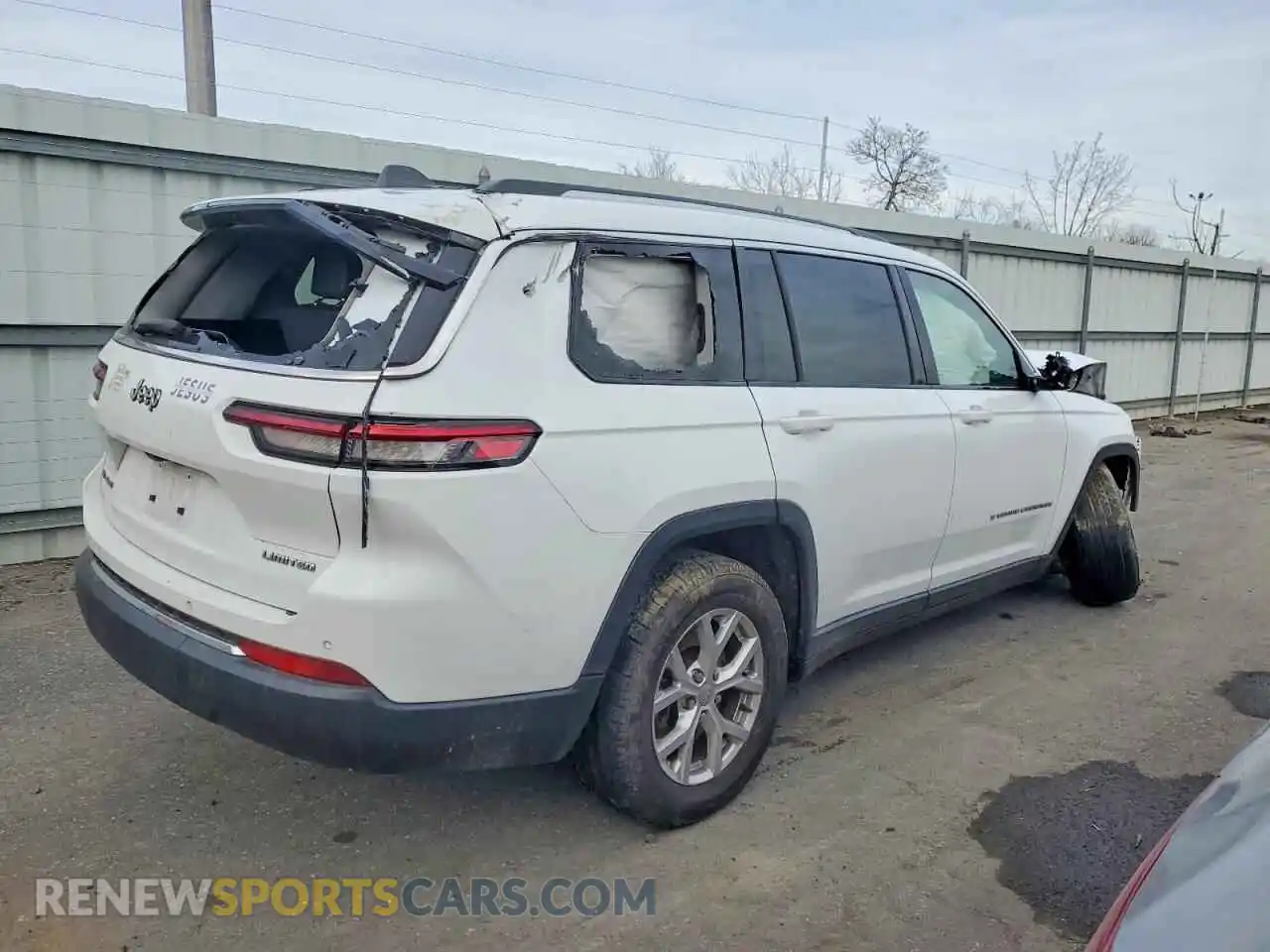 3 Photograph of a damaged car 1C4RJKBGXM8168360 JEEP GRAND CHER 2021