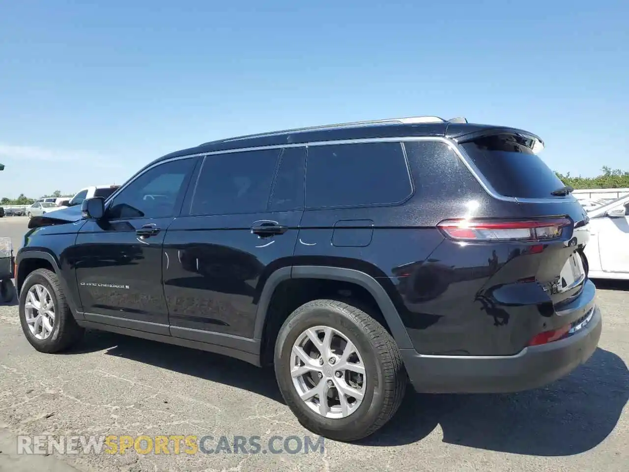 2 Photograph of a damaged car 1C4RJKBGXM8194991 JEEP GRAND CHER 2021