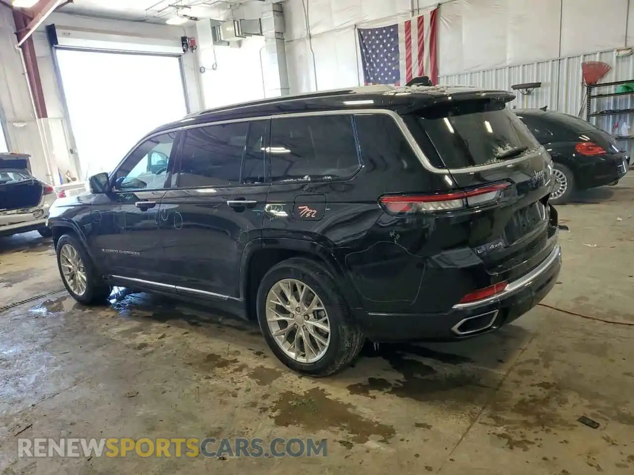 2 Photograph of a damaged car 1C4RJKEG0M8108809 JEEP GRAND CHER 2021