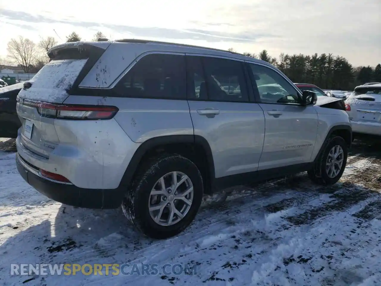 3 Photograph of a damaged car 1C4RJHBG3PC628270 JEEP GRAND CHER 2023