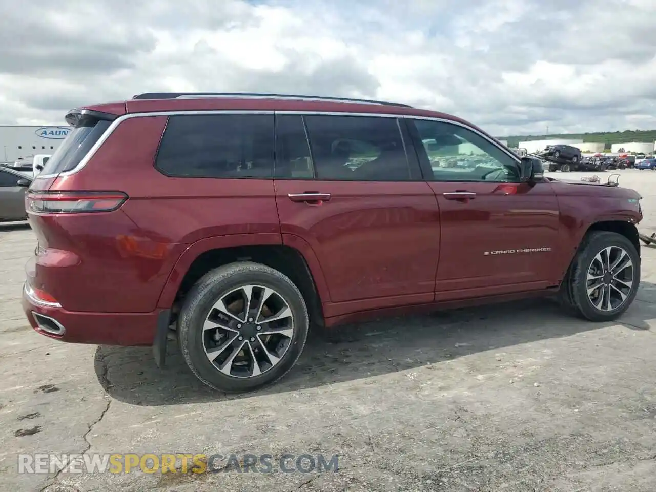 3 Фотография поврежденного автомобиля 1C4RJKDG9P8105476 JEEP GRAND CHER 2023
