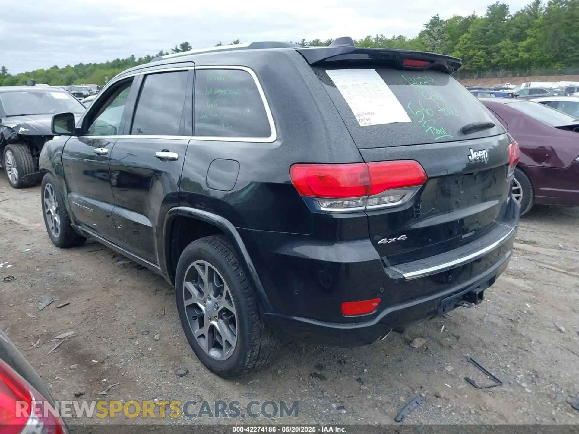 3 Photograph of a damaged car 1C4RJFCG2KC591143 JEEP GRAND CHEROKEE 2019
