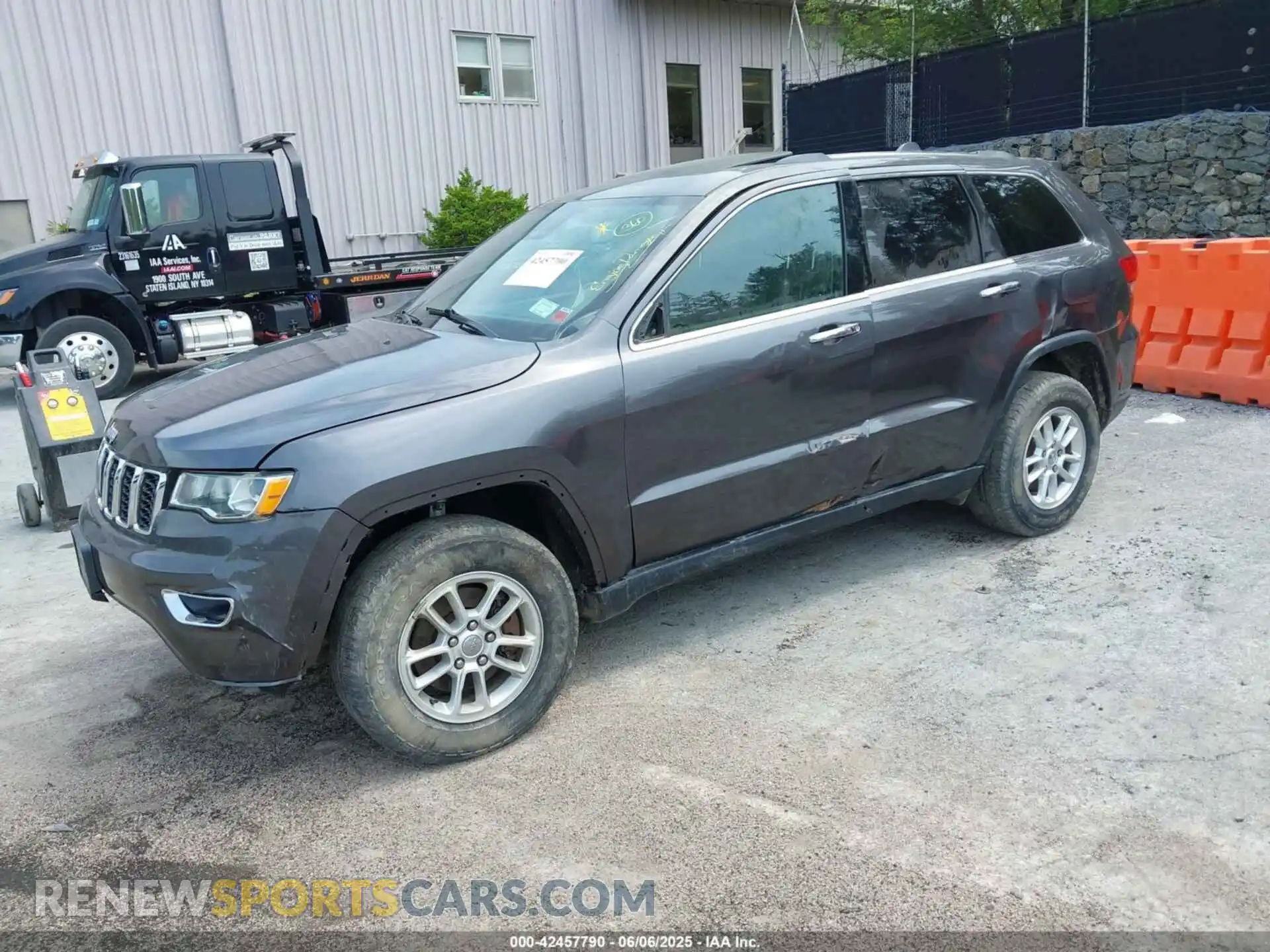 2 Фотография поврежденного автомобиля 1C4RJFAG5LC240327 JEEP GRAND CHEROKEE 2020