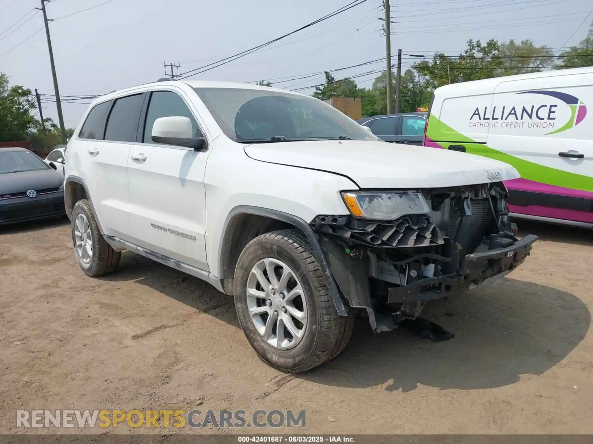1 Photograph of a damaged car 1C4RJFAG2MC502774 JEEP GRAND CHEROKEE 2021