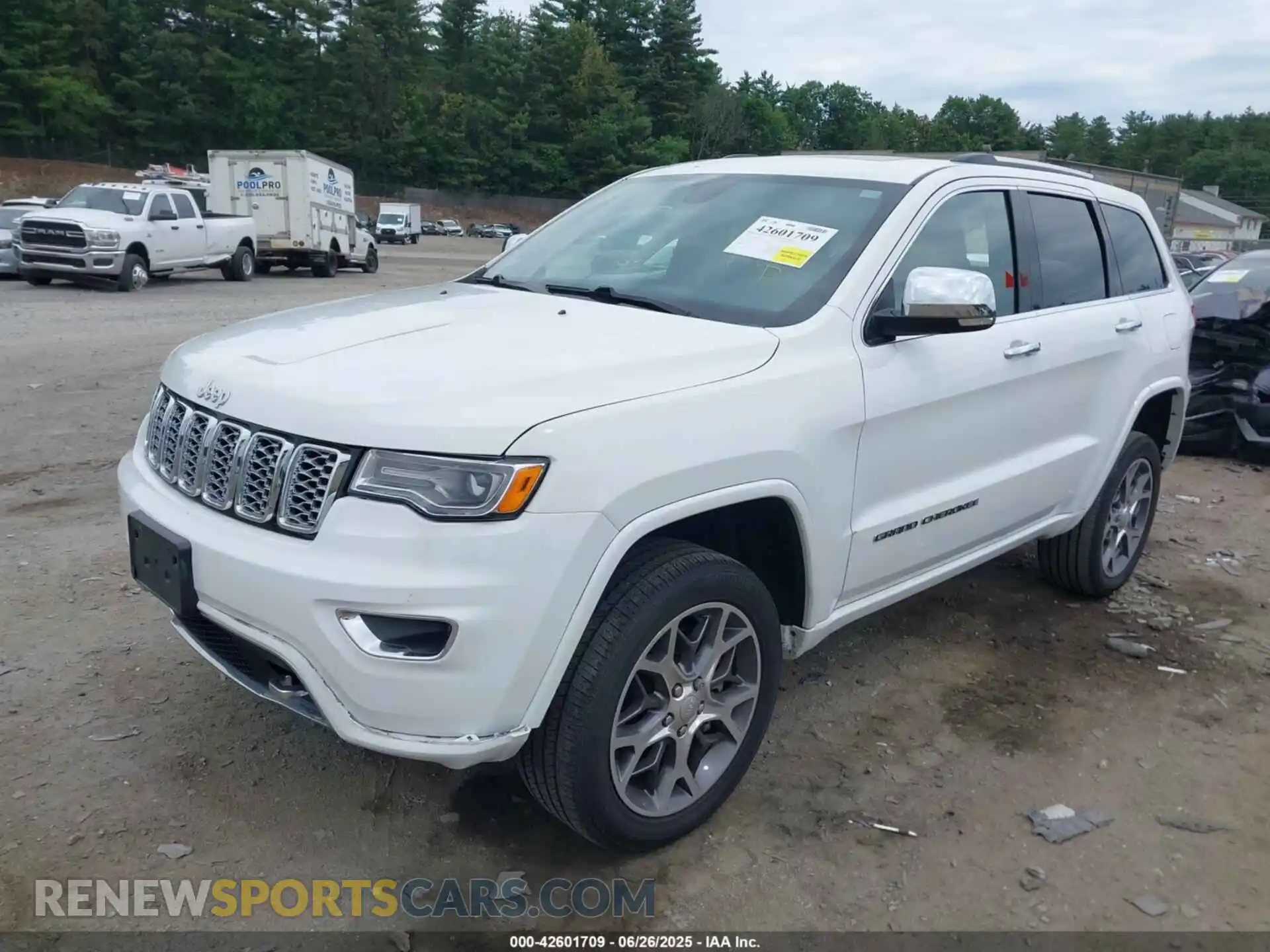 2 Photograph of a damaged car 1C4RJFCG2MC620580 JEEP GRAND CHEROKEE 2021