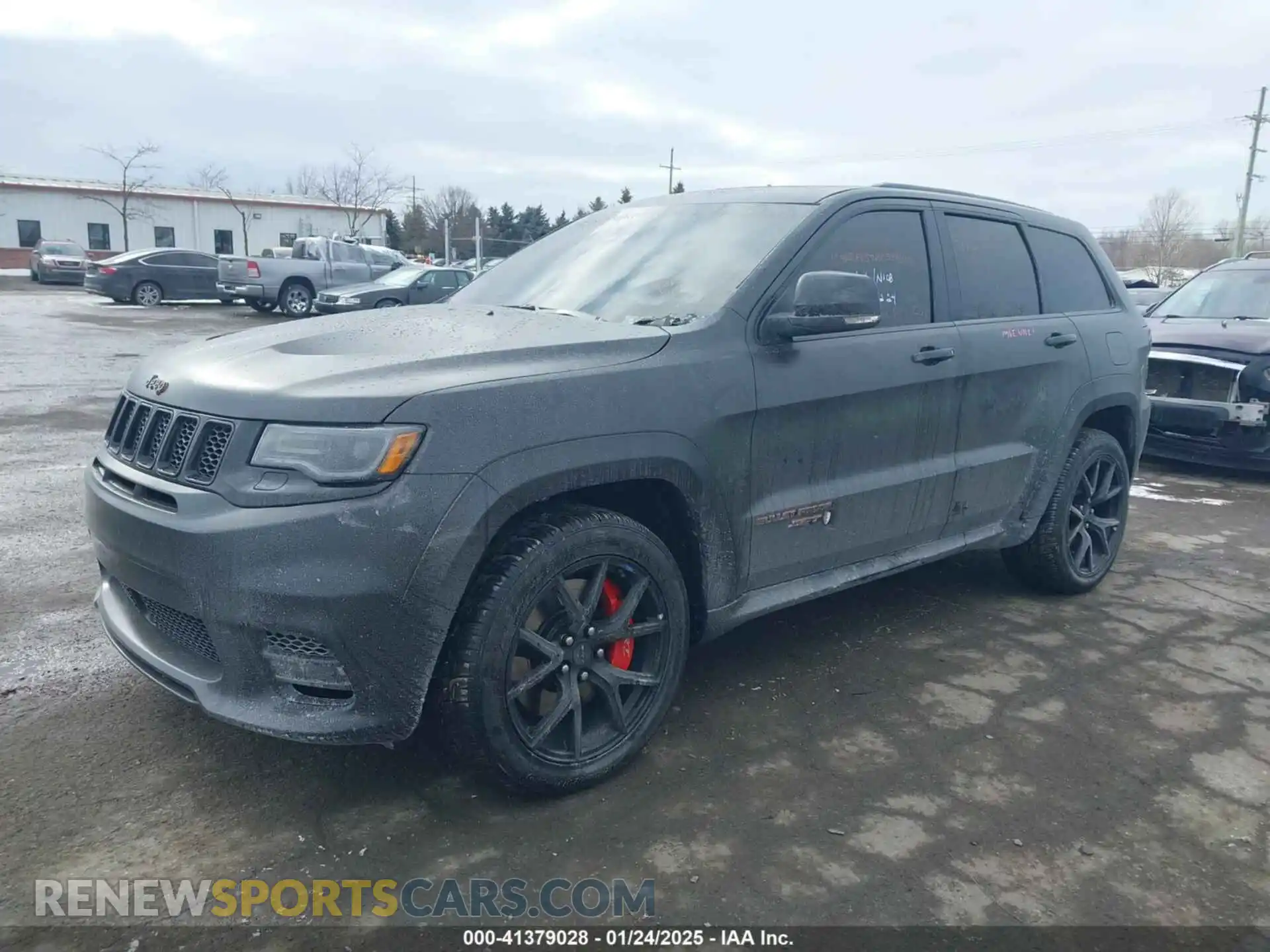 2 Photograph of a damaged car 1C4RJFDJ7MC559608 JEEP GRAND CHEROKEE 2021