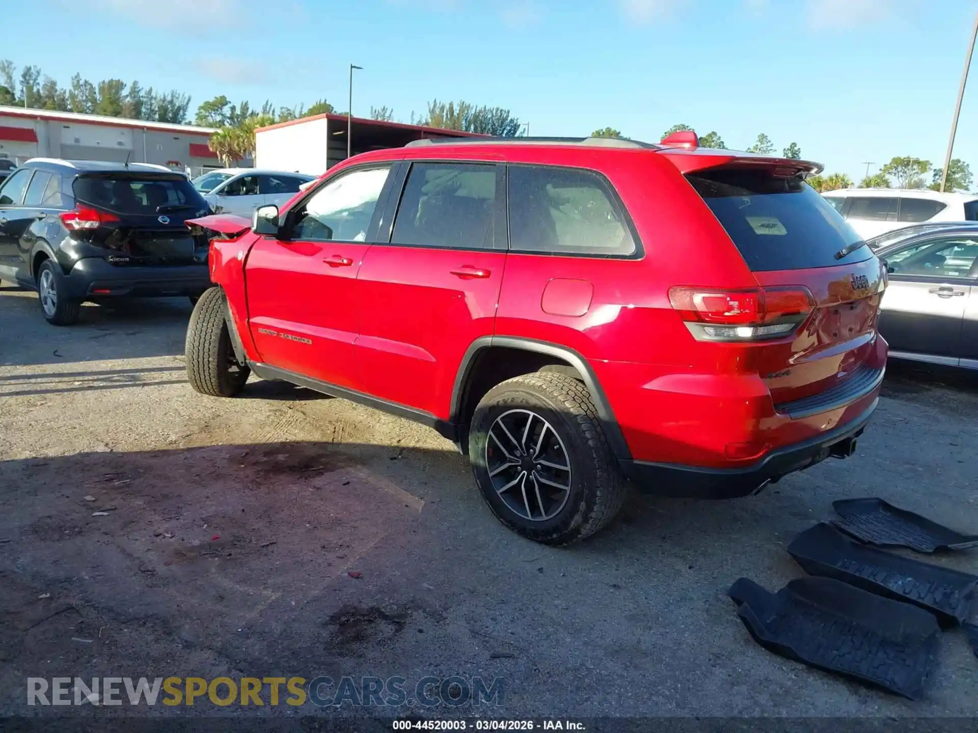 3 Photograph of a damaged car 1C4RJFLG9MC781623 JEEP GRAND CHEROKEE 2021