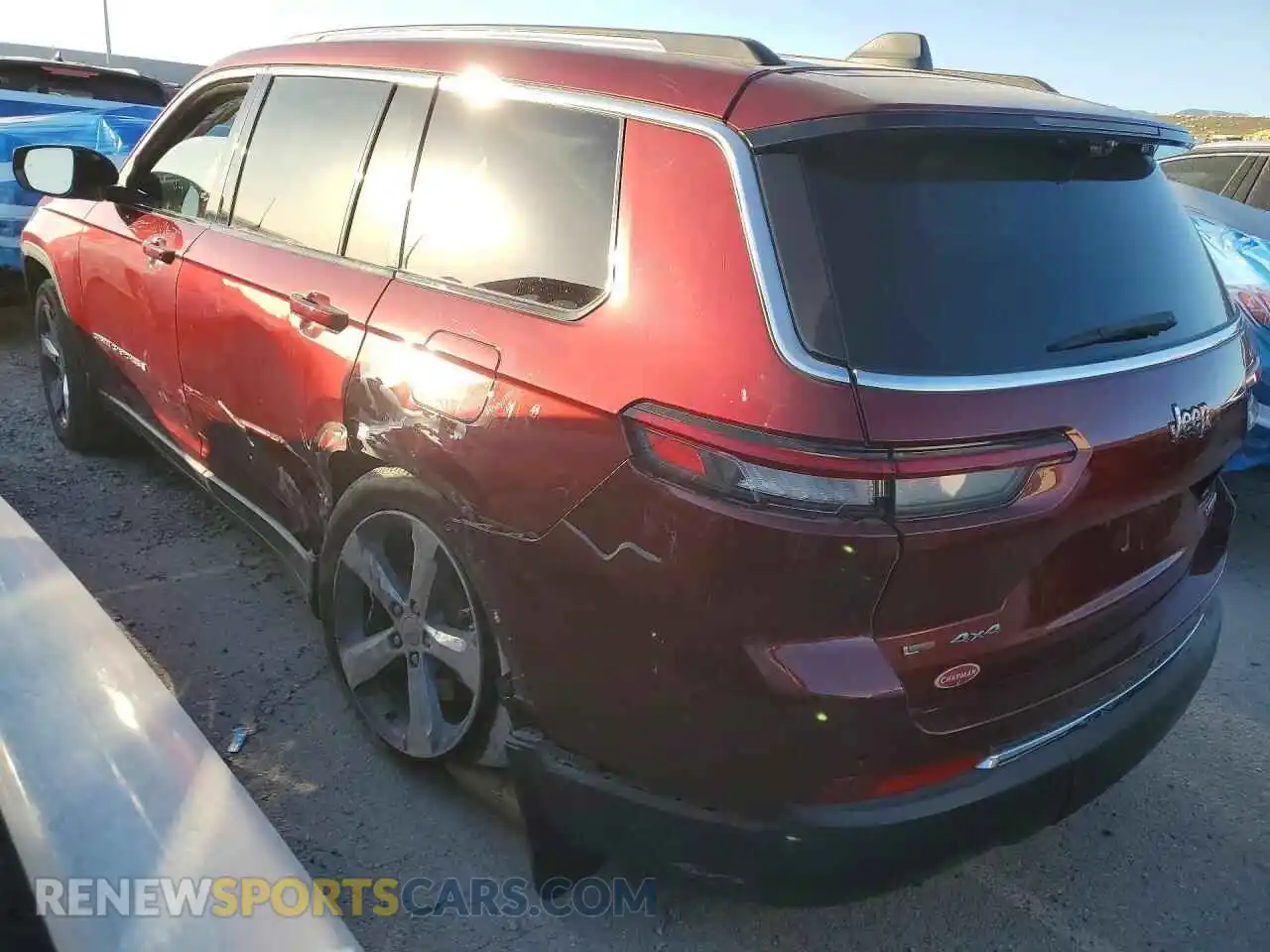 2 Photograph of a damaged car 1C4RJKBG2M8117533 JEEP GRAND CHEROKEE 2021