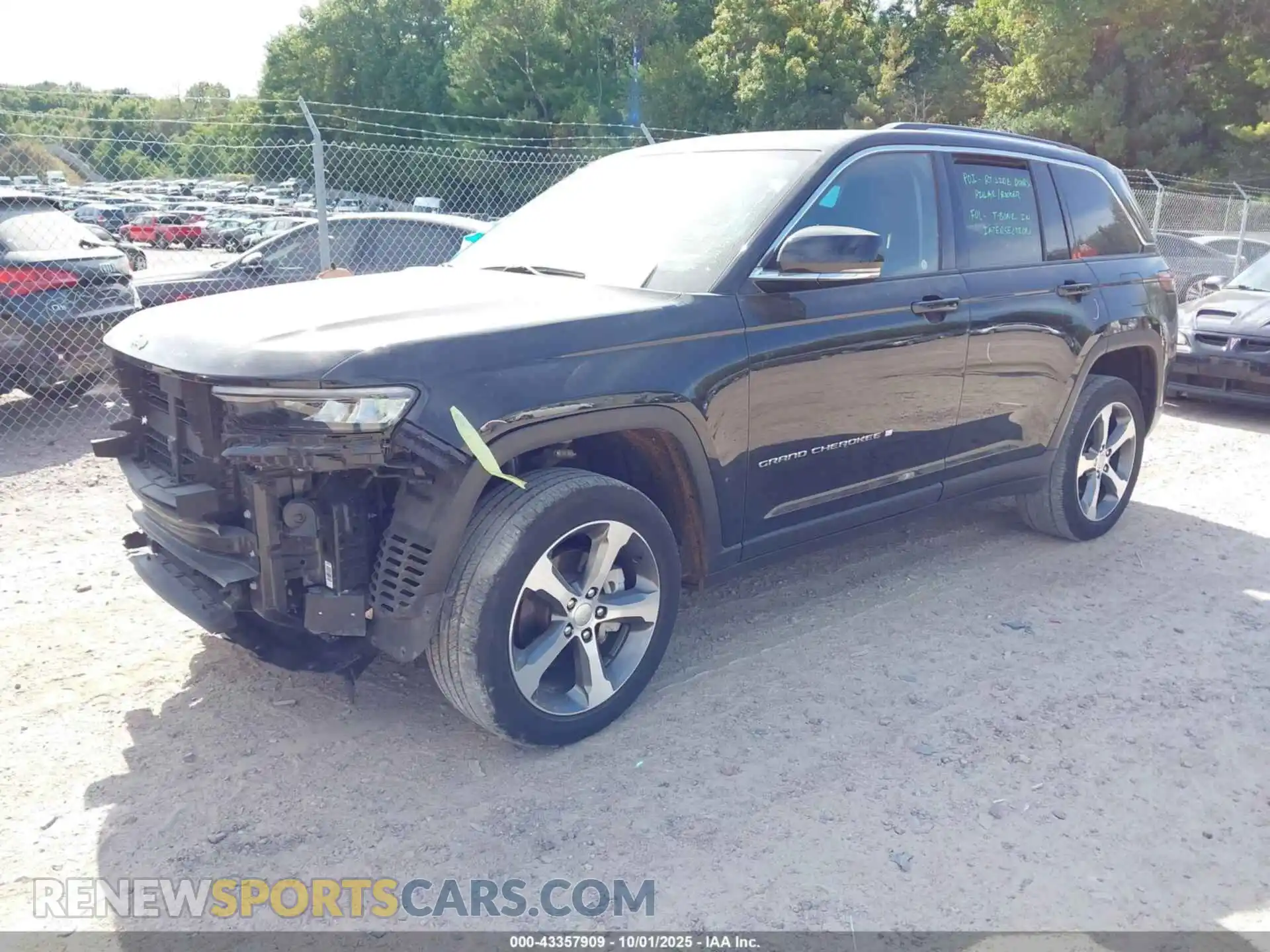 2 Photograph of a damaged car 1C4RJHBG3PC516665 JEEP GRAND CHEROKEE 2023