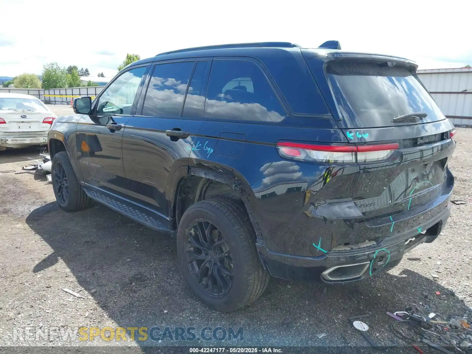 3 fotografías del automóvil dañado 1C4RJHDG2PC526889 JEEP GRAND CHEROKEE 2023