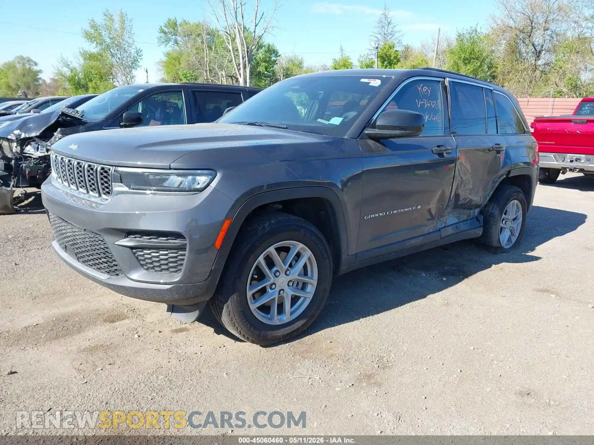 2 Фотография поврежденного автомобиля 1C4RJHAG3SC343708 JEEP GRAND CHEROKEE 2025