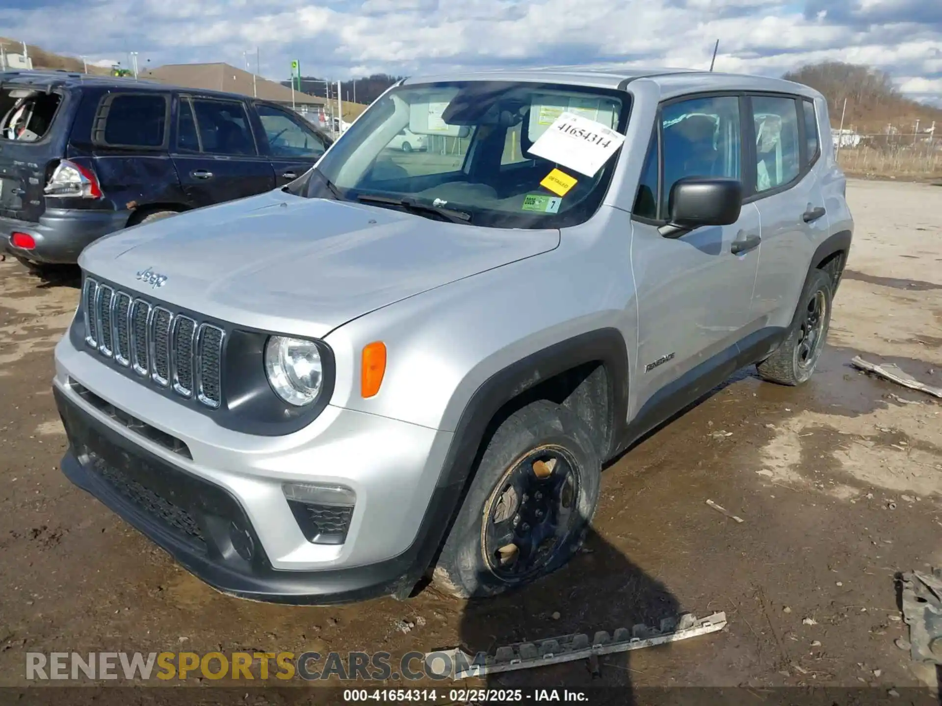 2 Photograph of a damaged car ZACNJBAB1KPJ85376 JEEP RENEGADE 2019