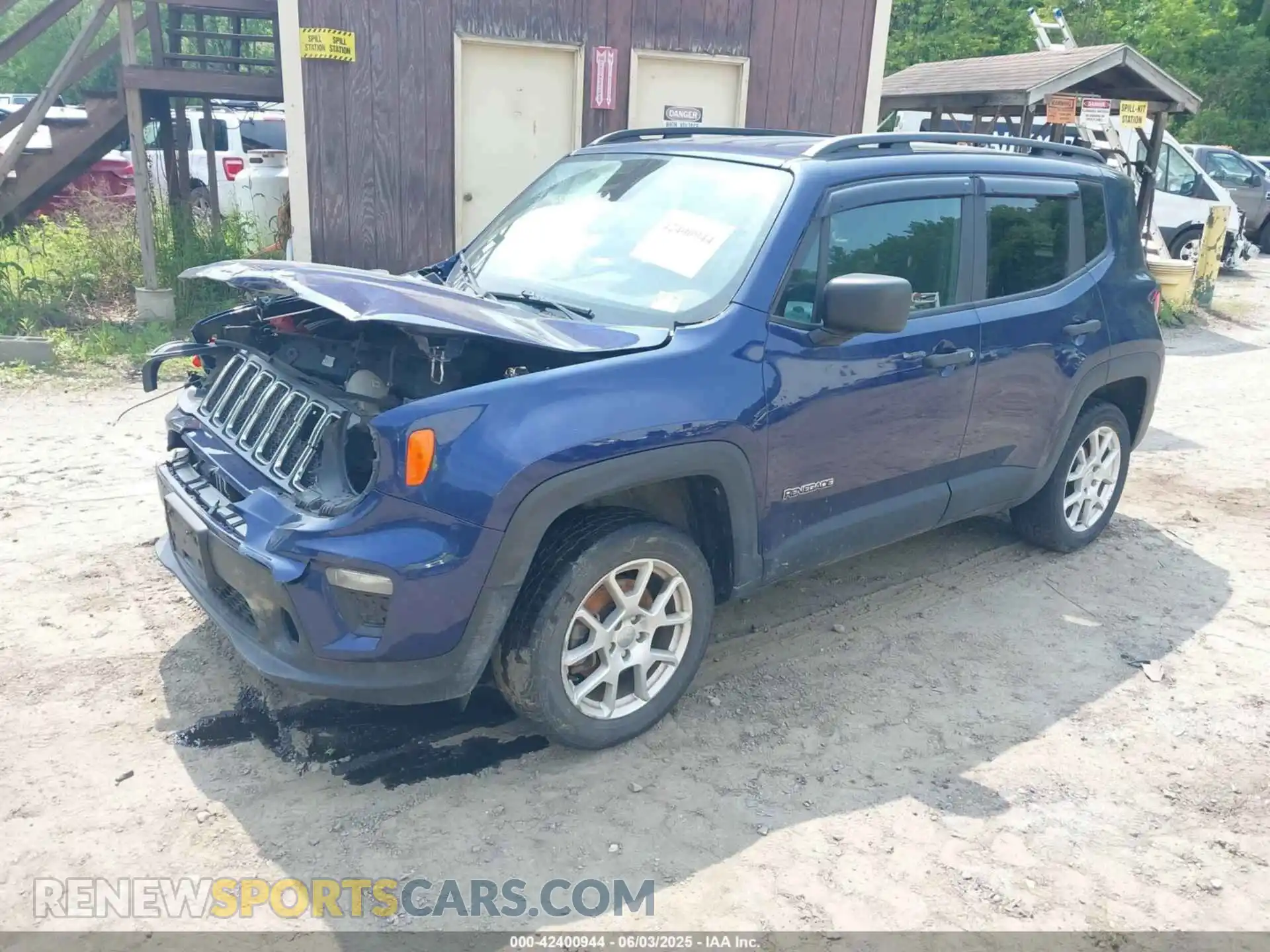 2 Photograph of a damaged car ZACNJBAB7KPJ74592 JEEP RENEGADE 2019